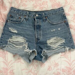 Levi's Jean Shorts High-Waisted “Quiet Riot”